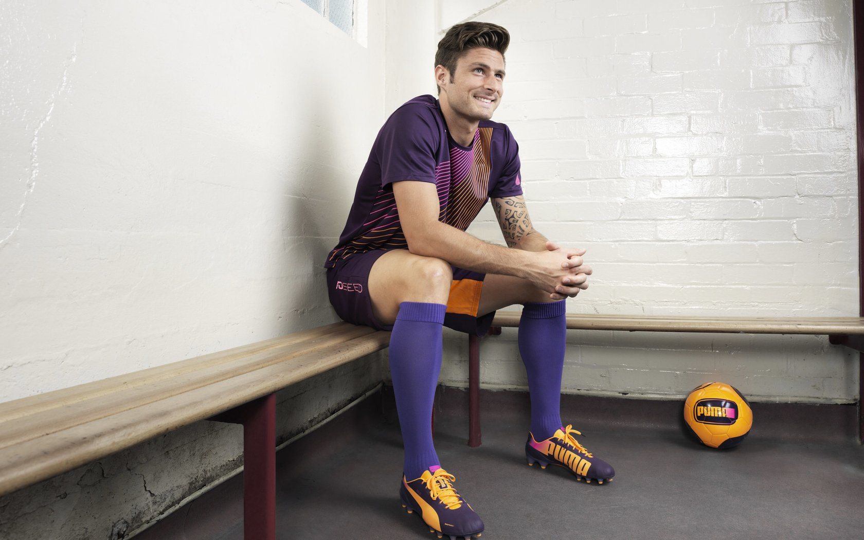 星空体育官网-“滚球运动：三叉湖赛场上的精准与策略对决”